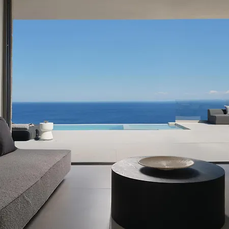 Villa On The Rocks 2 Bedroom