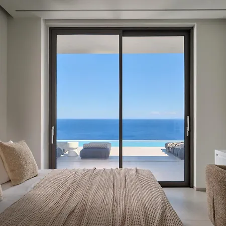 On The Rocks 2 Bedroom Villa